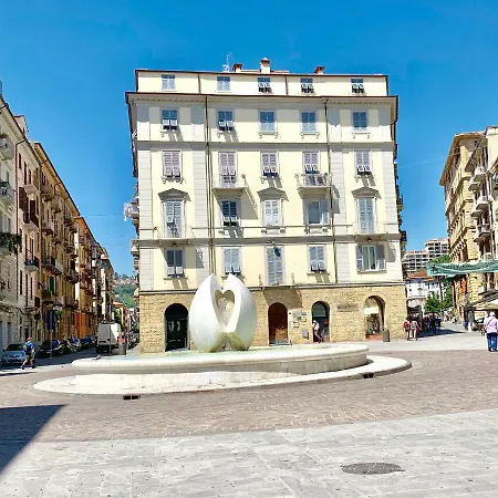 Apartment Center Loft La Spezia